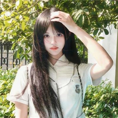 赛车娇娃